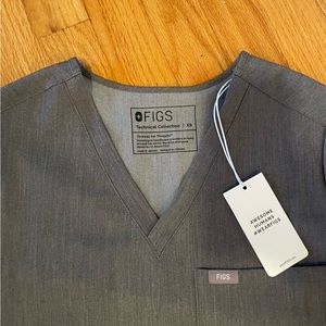 Figs scrub top XS